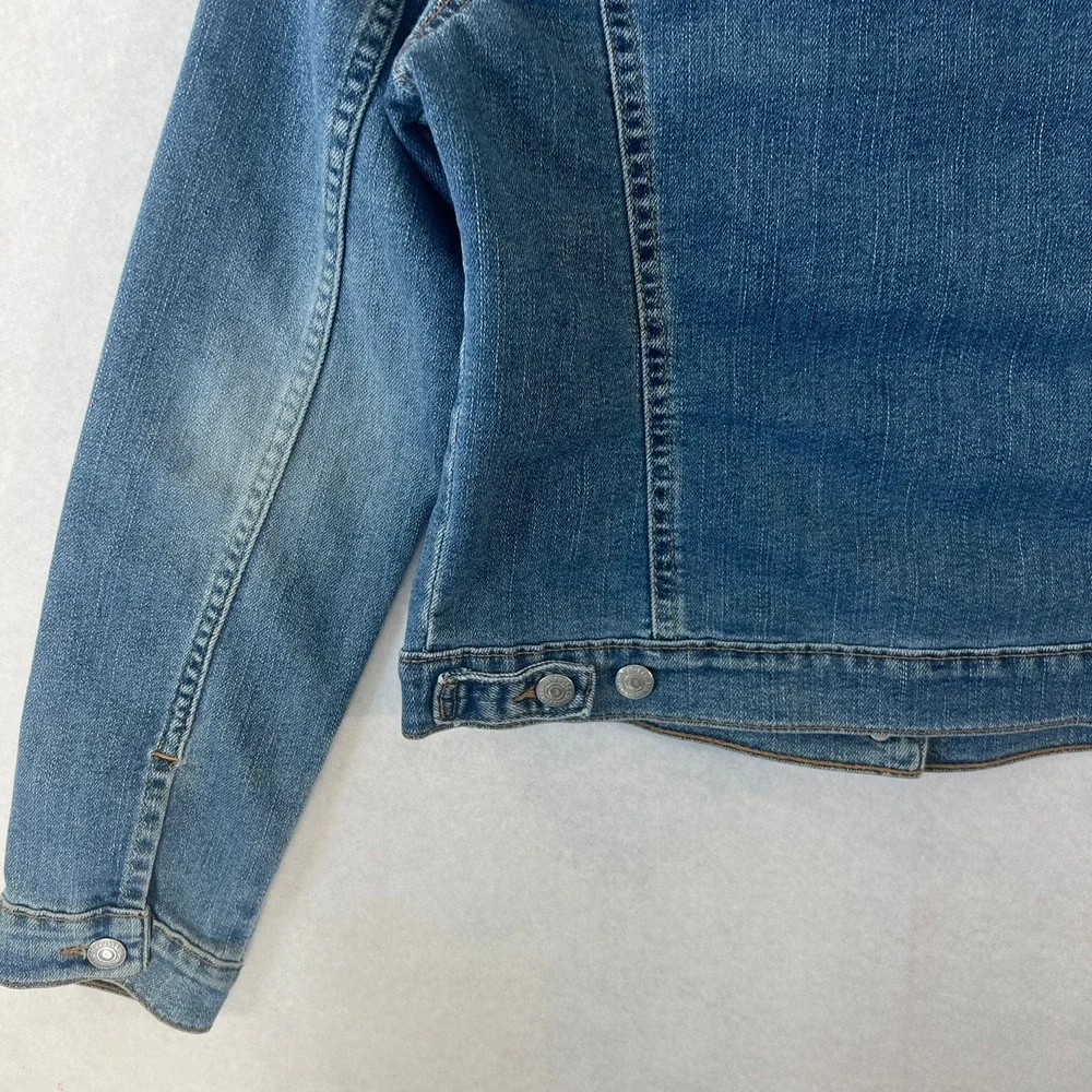 Levi's Women's M Denim Trucker Jacket Blue Button Sherpa Fur Trim 90s‎ Y2k